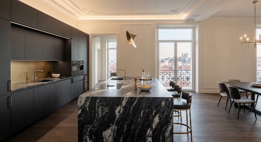 Conception 3D d'une cuisine contemporaine à Lyon